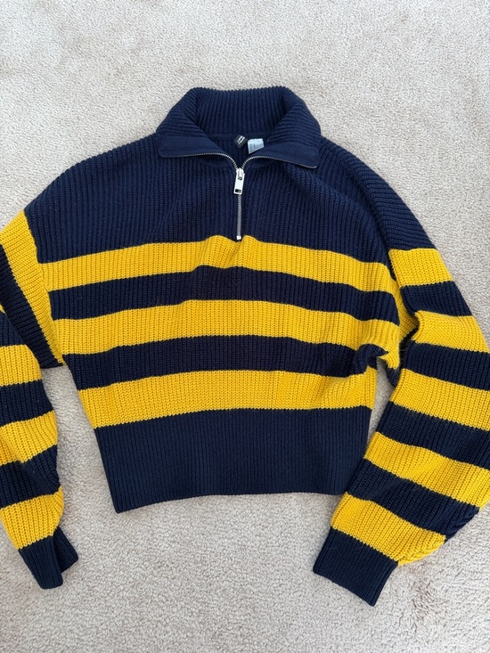 H&M Tops - Cinch waist H&M Navy and Yellow Striped Half-Zip Sweater